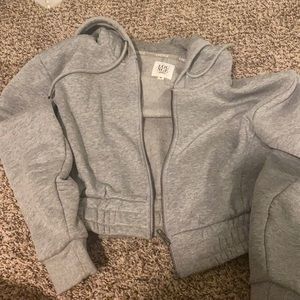 Lounge Underwear crop zip up